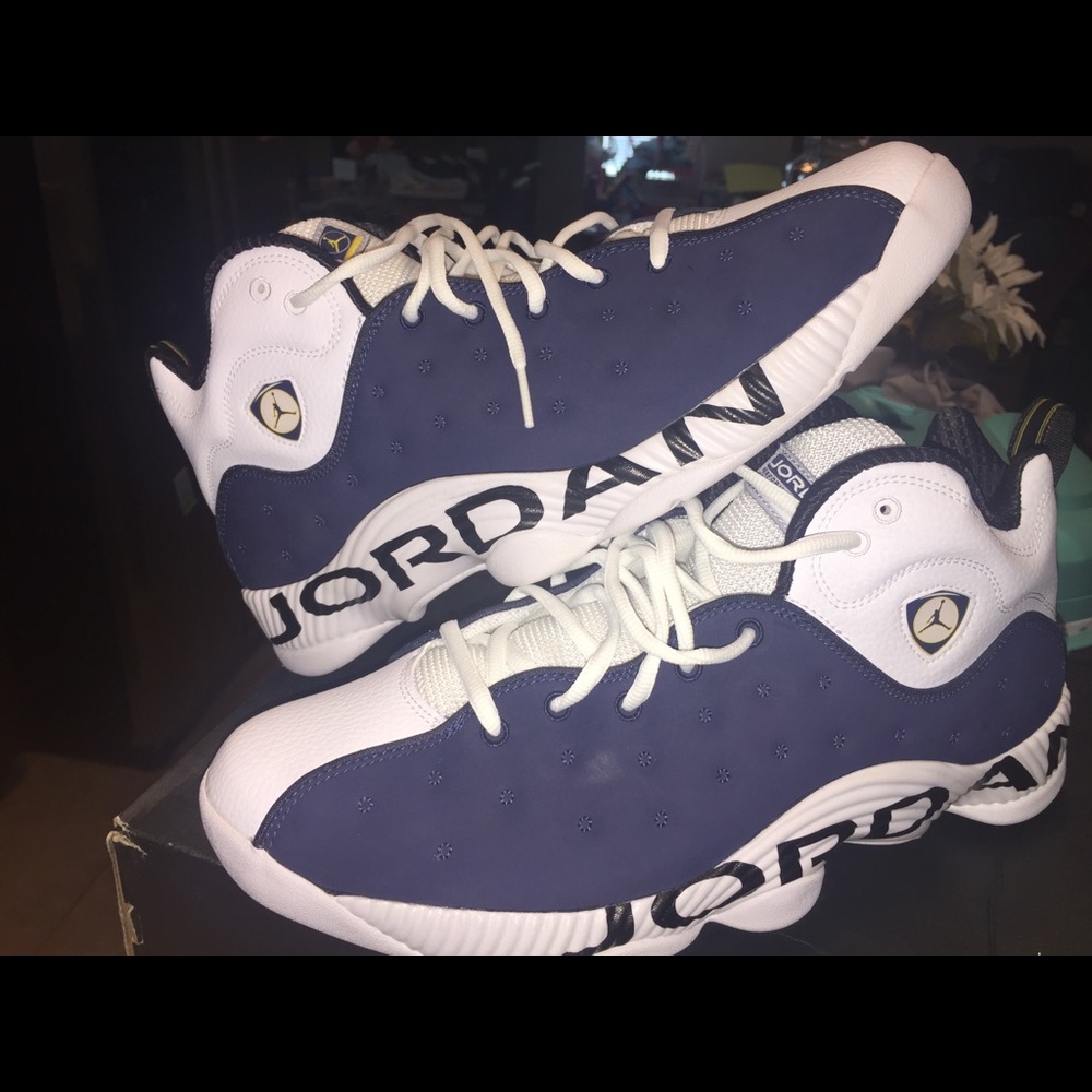 Jordan Jumpman Team 2